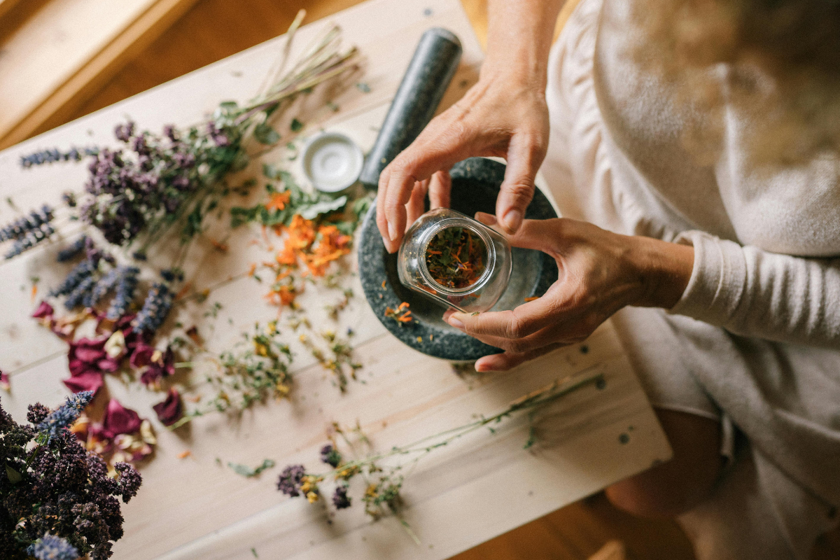 Bitkisel Kürler Nedir? Nasıl Uygulanır ve Nelere Dikkat Edilmelidir?